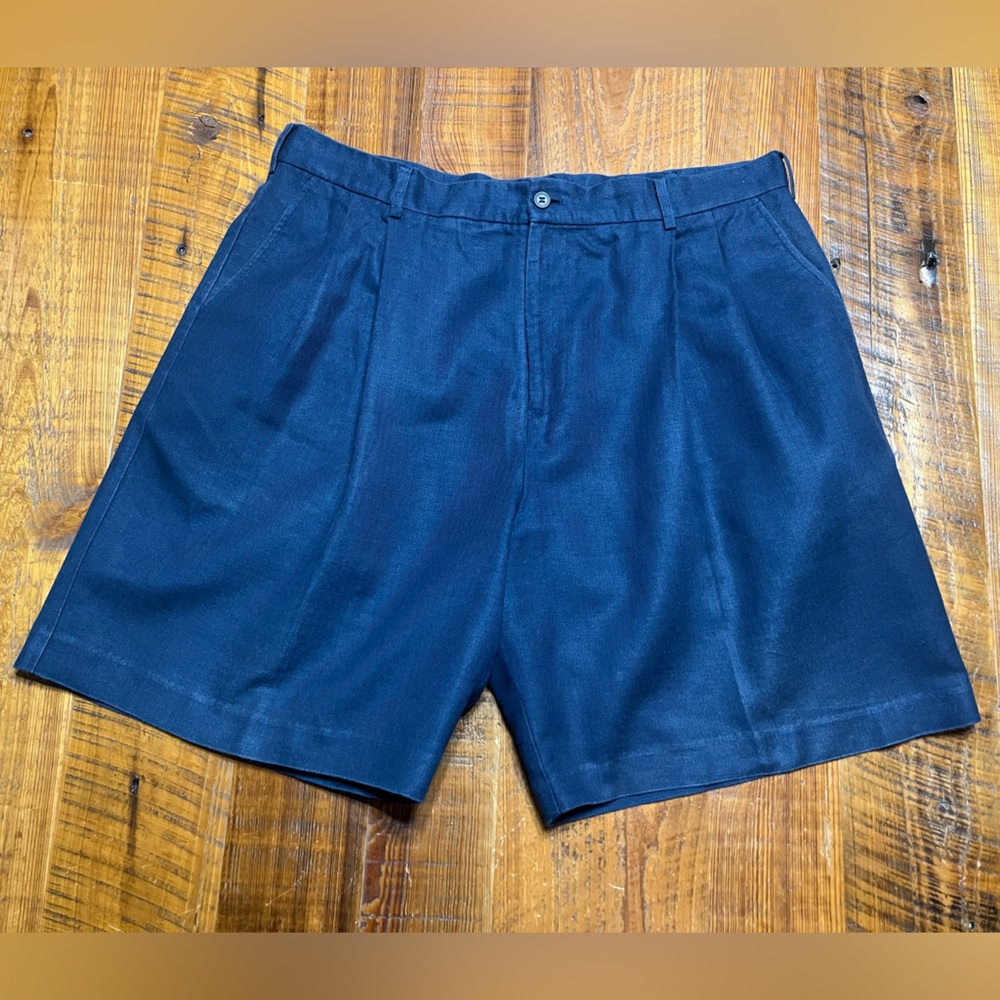 Ashworth Pleated Front Linen Blend Blue Shorts, Size 38